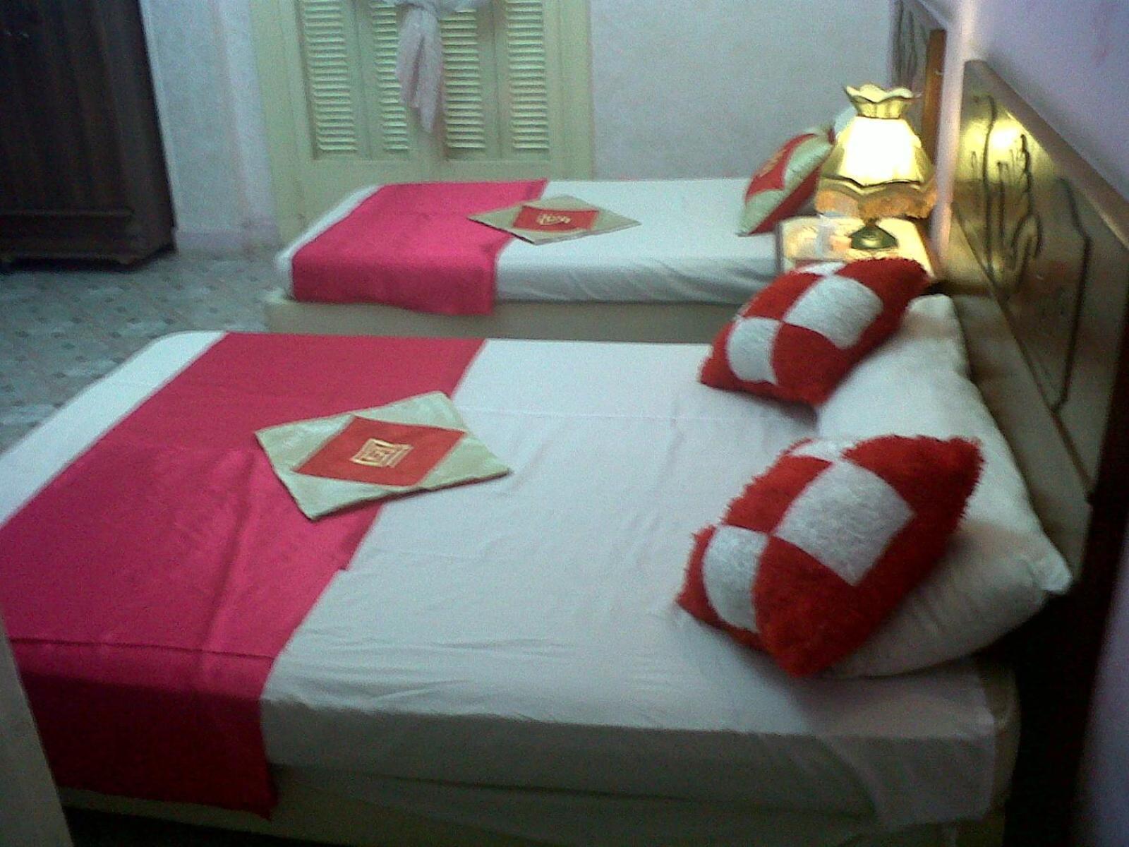 Hostel Moon