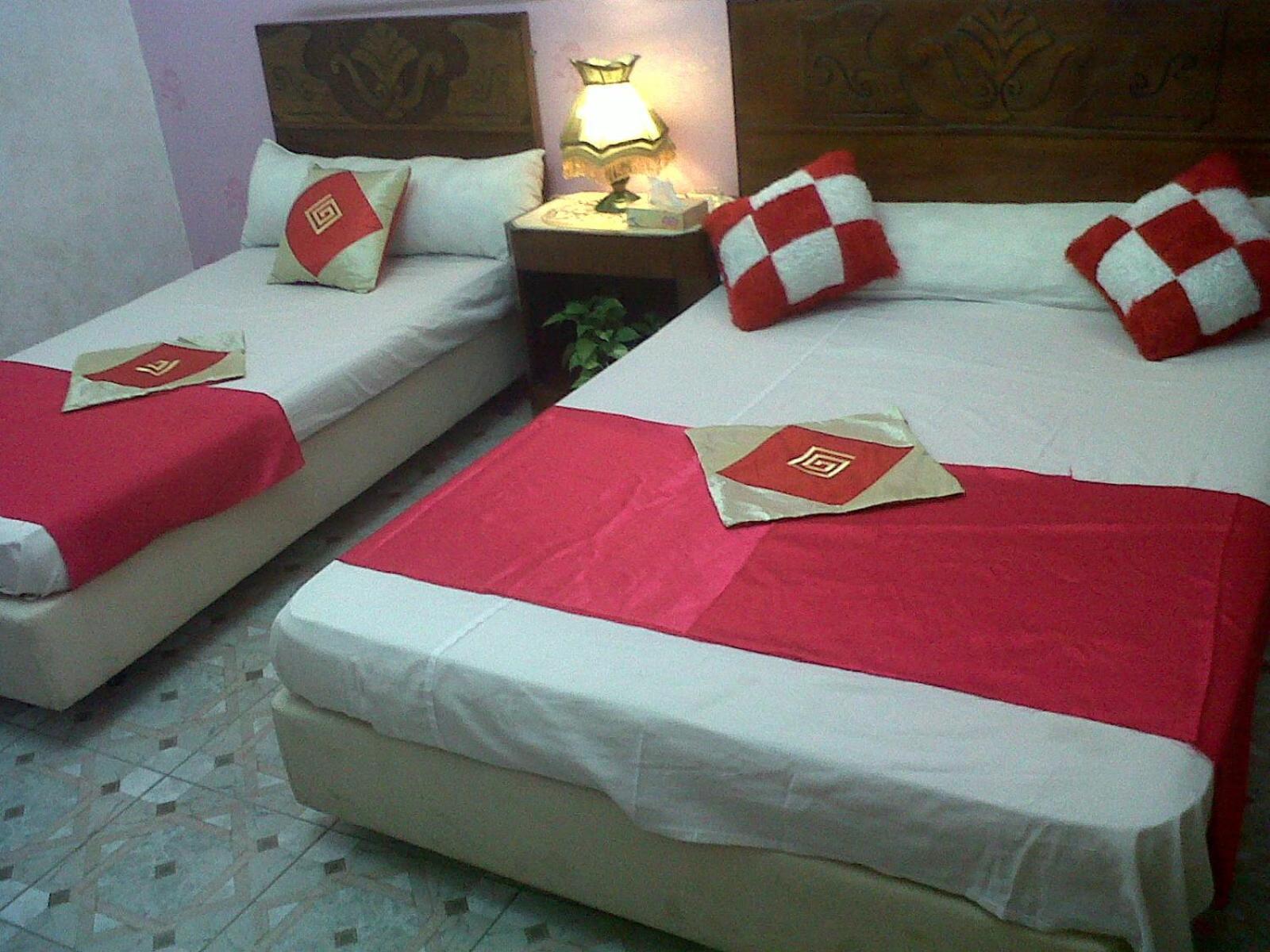 Hostel Moon