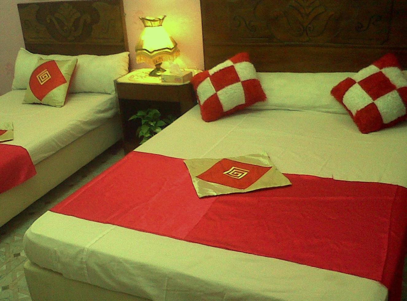 Hostel Moon *