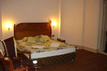 Moon Hostel Cairo